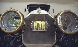 1901-1913_primeiro_modelo_de_placa_brasileira